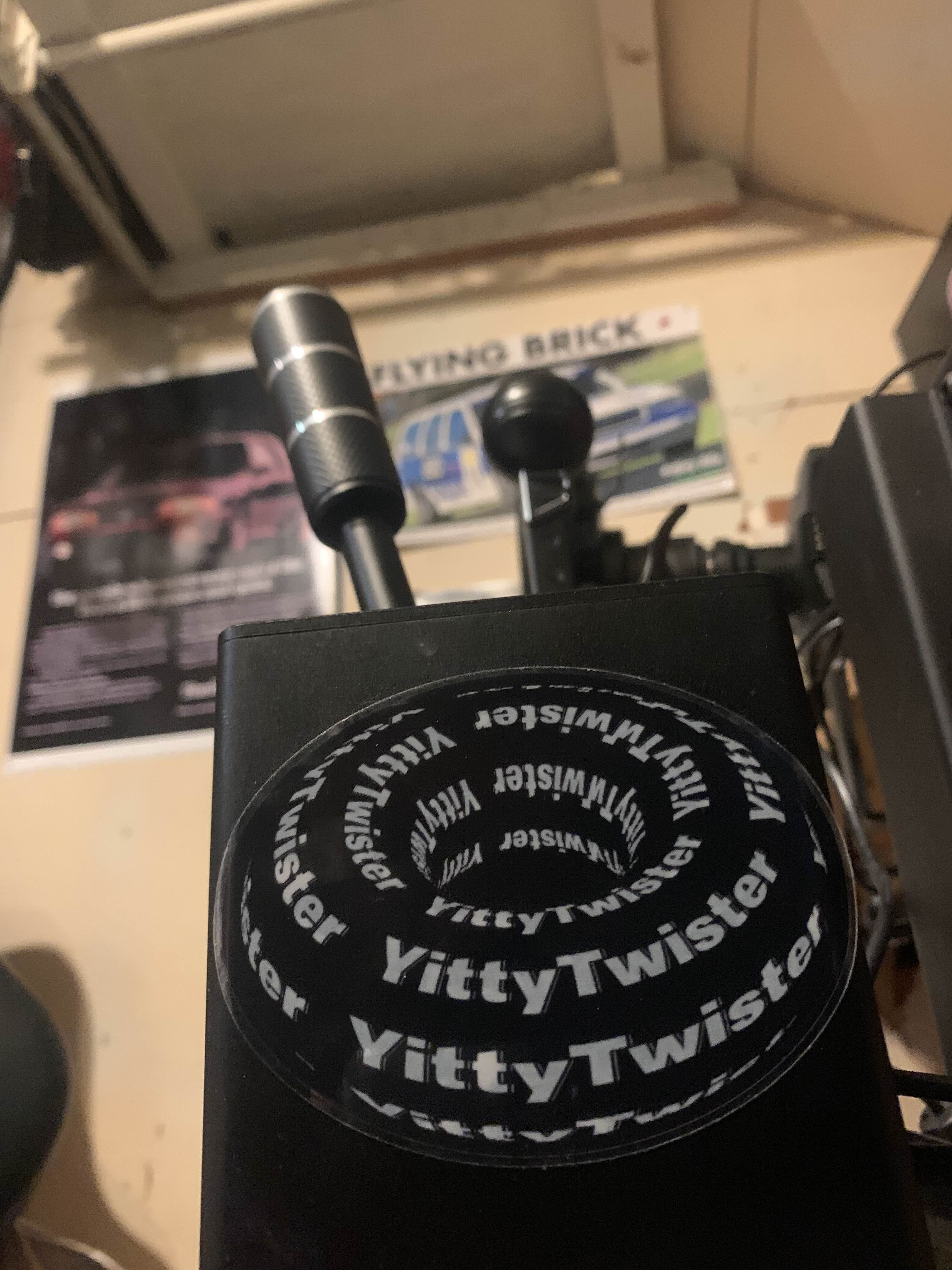 YittyTwister Donut Logo